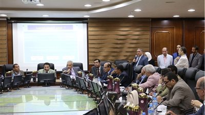 رئيس جامعة بني سويف: حضور أعضاء هيئة التدريس أيام الدراسة وفقا للقانون  