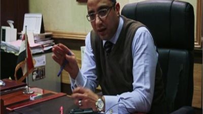 الصرف والغاز والمحليات والمناطق الصناعية.. ابرز المشكلات أمام الأنصاري في سوهاج