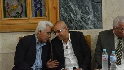 فيديو.. رئيس تحرير بوابة المواطن على رأس حضور عزاء الكاتب عصام كامل