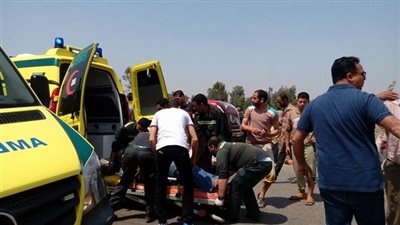 إصابة 12 شخصًا إثر تصادم سيارتين على طريق الصالحية الجديدة بالشرقية