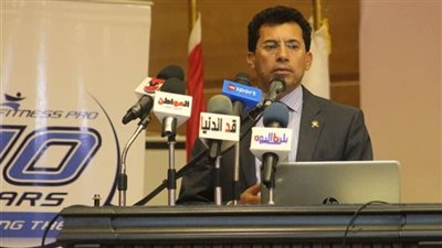 وزارة الشباب ترسل لجنة لمتابعة مصابي تسرب الكلور فى حمام نادى الطالبية