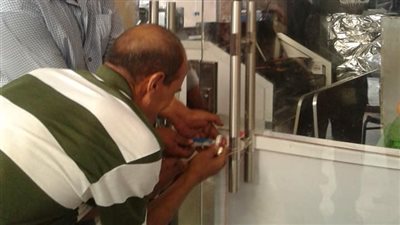 أطعمة فاسدة.. غلق مطعم  شهير بـ حي الشرق بورسعيد