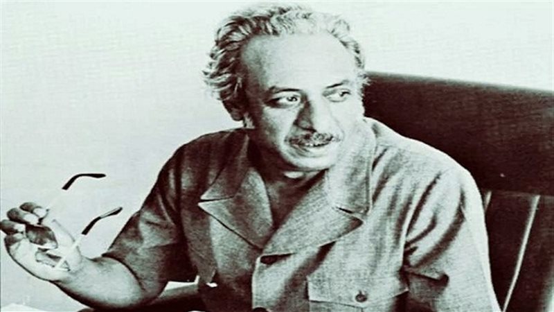 شاعر الإنسانية صلاح