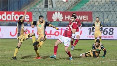 التعادل السلبي يسيطر علي مباراة الأهلي والإنتاج بعد مرور 15 دقيقة