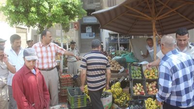 رئيس مدينة دسوق يقود حمله لإزالة الإشغالات 