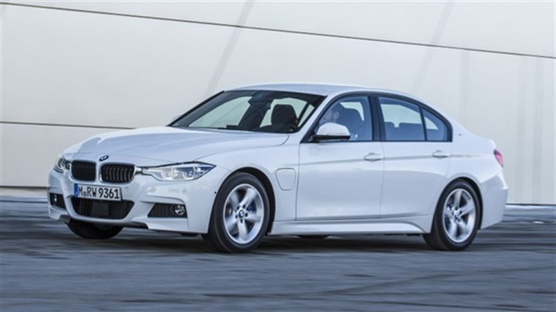 سيارة bmw
