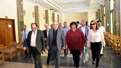 صور.. وزيرة الثقافة تتفقد مبنى معهد السينما الجديد