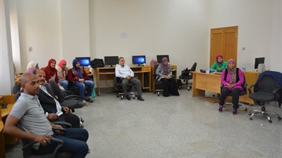 جامعة الفيوم تنظم ورشة عمل عن الدفع الإلكتروني