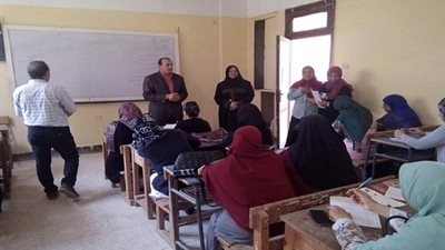 صور.. برنامج تدريبي للمهارات الفنية للاخصائى الإجتماعى بتعليم بني سويف