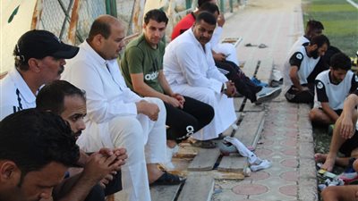 مجلس الحمام يجتمع بـ لاعبيه ويطالبهم بالفوز على الجزيرة المطروحى 