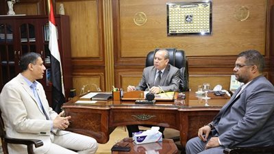 محافظ كفرالشيخ يعلن توصيل الغاز الطبيعى للمنازل.. أقساط 30 جنيه شهرياً و السداد بدون فوائد 