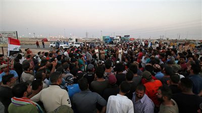 وفاة أحد المتظاهرين في محافظة البصرة خلال مواجهات مع قوات الأمن