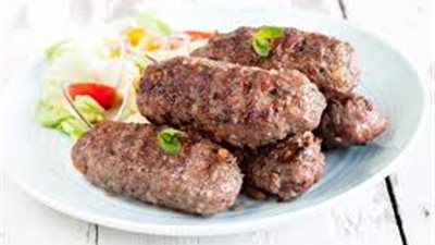لسفرة صحية ولذيذة .. طريقة تحضير الكفتة على الغداء
