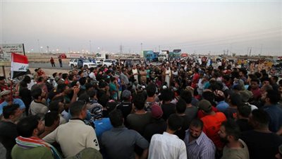 العراق على صفيح ساخن .. التظاهرات تجتاح البصرة 