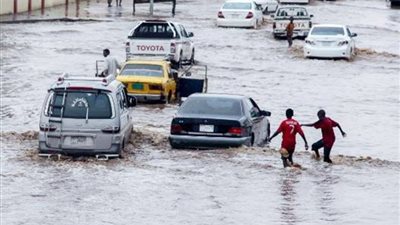 فيديو.. أصعب موجات السيول تضرب عددا  من المحافظات  خلال الـ 48 ساعة المقبلة 