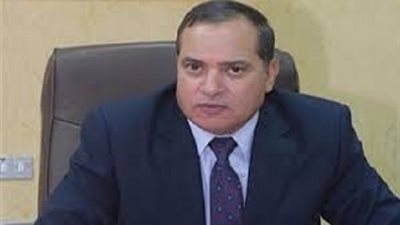 اجتماع لبحث تطوير مصنع تدوير مخلفات الموز بـ سوهاج
