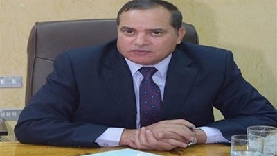 عزيز يشارك صيادلة سوهاج الاحتفال بتفوق ابنائهم