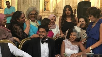 الجمعة.. ناهد السباعي تحتفل بزفافها على رجل الأعمال محمد عبد ربه