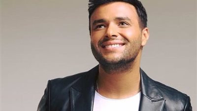 رامي صبري يحيي حفل غنائي في نادي مدينتي الرياضي