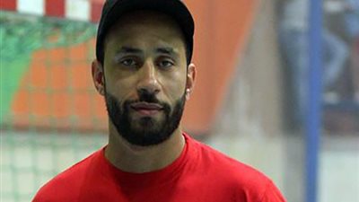 جلسة علاج مائي لـ مودي الجارحي 