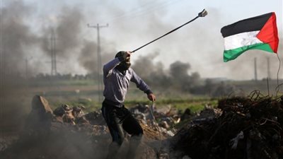 قوات الاحتلال تطلق النار على تجمعات لـ فلسطينيين قرب السياج الحدودي