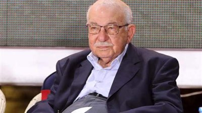 محمود فهمي: فخور بـ المشاركة في صياغة دستور الأهلي