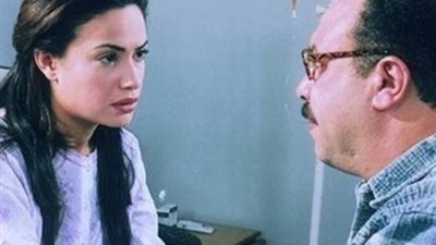 مش عايزة ورد يا إبراهيم.. شاهد فتاة تناقش أزمة الإهانة بين الأزواج من الأخر