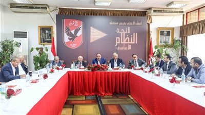 الجارحي يرد على مقترحات الشباب لمنصب المدير التنفيذي في اللائحة 