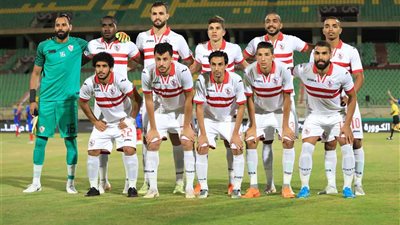 لاعبي الزمالك يستفسرون على مكافآة الفوز