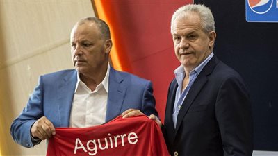 فرانس فوتبول تهتم بأولي مباريات أجيري مع منتخب مصر