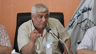 رئيس مدينة دسوق الجديد يعقد اللقاء الجماهي الأسبوعي لفحص شكاوى المواطنين