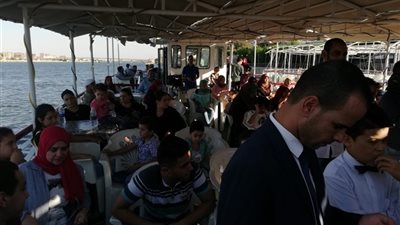 صور.. رحلة ترفيهية لأسر شهداء المنيا ضمن أسبوع البهجة