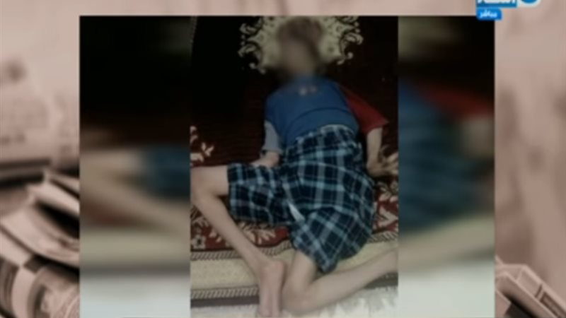 معاق يستنجد بالمسؤولين