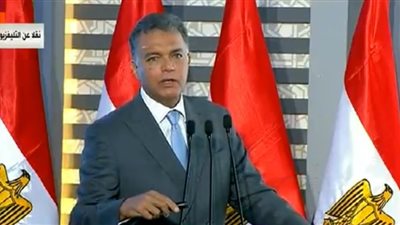 الطريق الدائري الإقليمي.. وزير النقل: محور المشير أحمد إسماعيل سيدخل موسوعة جينيس 
