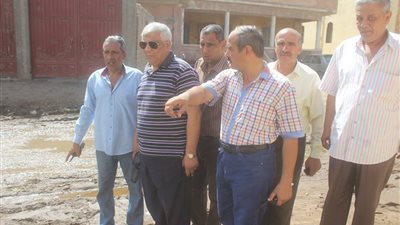 صور.. رئيس مدينة دسوق ‏يتابع إصلاح خط الطرد بقرية كفر العرب‏
