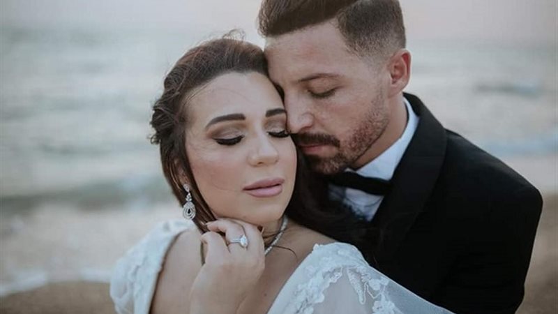 محمود حجازي وأسما