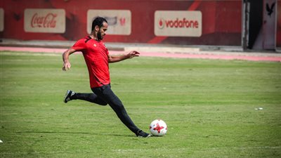 الفحص الطبي يحدد مصير وليد سليمان من مواجهة حورويا