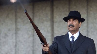صدام حسين يشعل فتنة طائفية بين العراق والجزائر