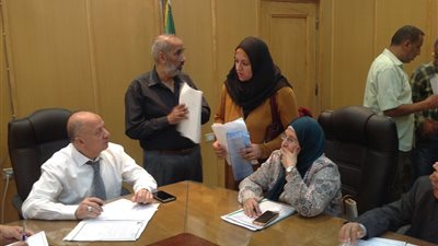 سكرتير عام الفيوم يعقد اللقاء الأسبوعي لخدمة المواطنين 