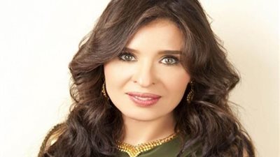 فيديو.. دينا تغزو الصين بالرقص الشرقي