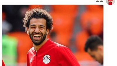 فيديو.. لقطة نادرة من فرح محمد صلاح  وهو يرقص مع أصدقائه