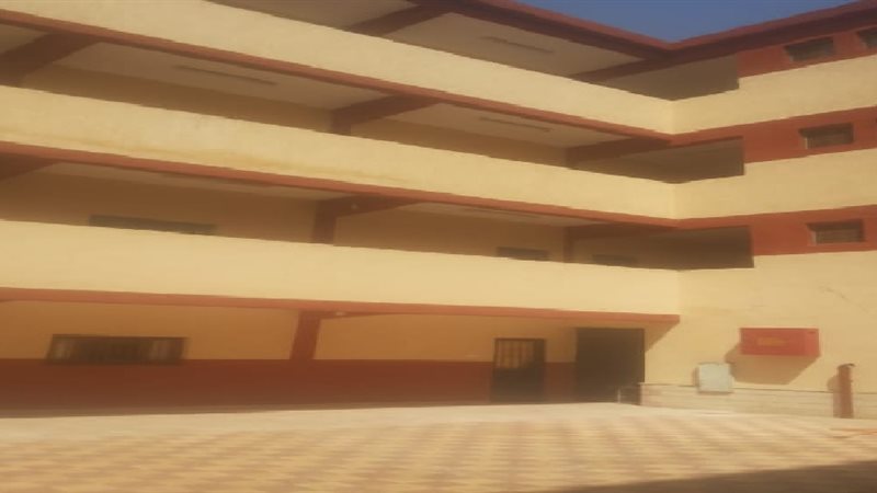 تطوير المدارس بحى