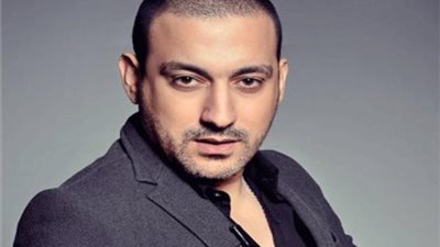 محمد دياب يحصل على جائزة أفضل ممثل دور تاني في مهرجان الفضائيات