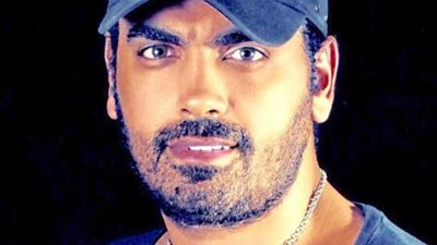 أحمد كرارة يحصل على جائزة أفضل ممثل صاعد من مهرجان الفضائيات
