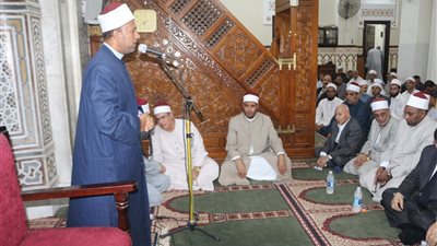 صور.. بحضور القيادات الشعبية والتنفيذية.. الفيوم تحتفل بالعام الهجري الجديد 1440 هجريًا 