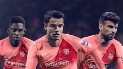 صور .. برشلونة يكشف عن القميص الثالث هذا الموسم