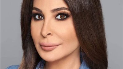 بالصورة.. اليسا في أجازة على شواطئ اسبانيا 