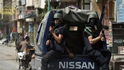 مسجل خطر ومراقب هارب يقعان فى قبضة مباحث الدقي