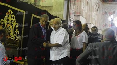 صور.. بدء مراسم عزاء ابنة الفنانة الراحلة عقيلة راتب 