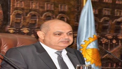 محافظ الغربية يغلق مستشفى خاص تسبب فى اصابة مريض بـ 